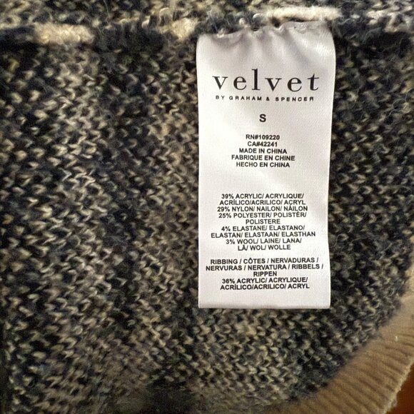 Velvet By Graham & Spencer Zebra Print Sweater S - Picture 7 of 7